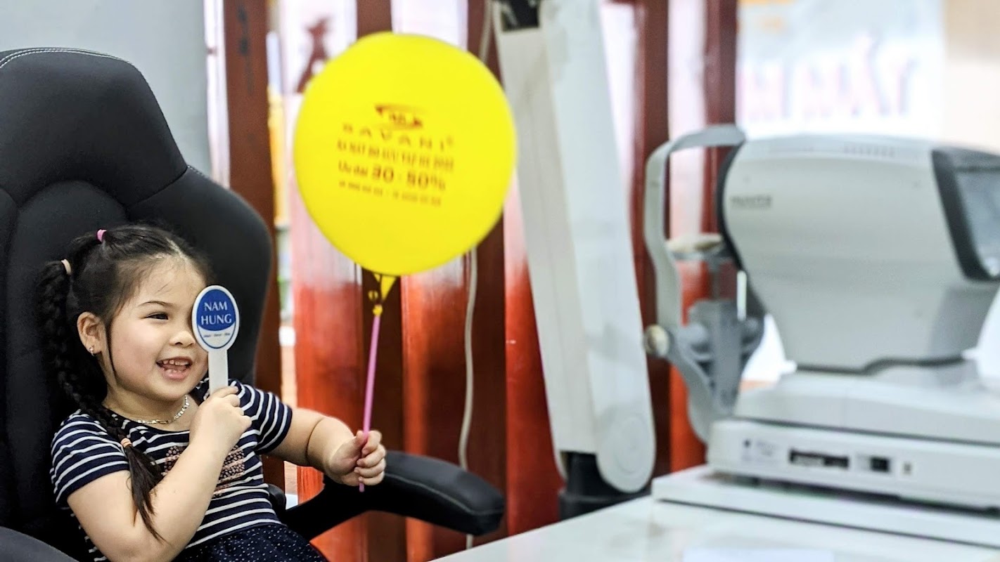 Phòng Khám Chuyên Khoa Mắt Tại Thanh Hóa, Phòng Khám Chuyên Khoa Mắt Tốt Nhất Thanh Hóa, Kính Mắt Hoàn Châu – Thẩm Mỹ Mắt Hoàn Châu Thanh Hóa