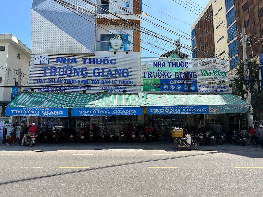 Nhà Thuốc Trường Giang