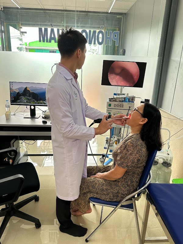 Phòng Khám Tai Mũi Họng Bác sĩ Quang