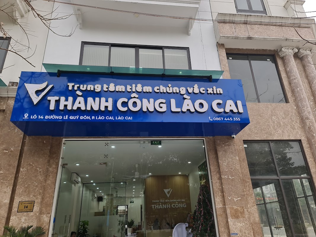 TIÊM CHỦNG VẮC XIN THÀNH CÔNG