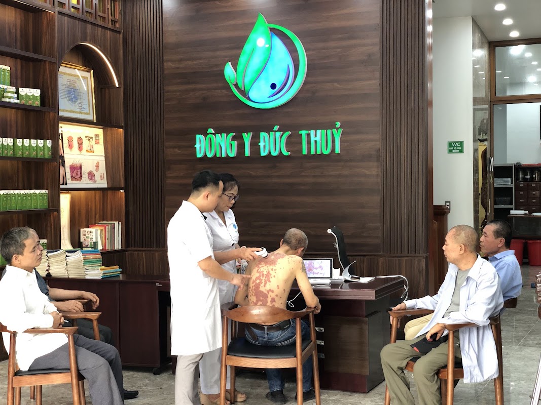 Phòng khám Đông Y da liễu ĐỨC THUỶ đặc trị các bệnh viêm da cơ địa, vẩy nến, á sừng…