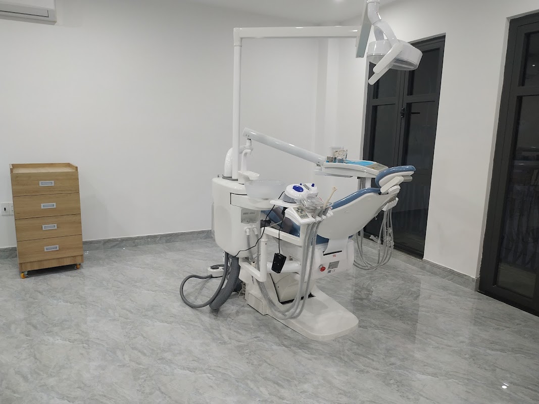 NHA KHOA Á CHÂU KONTUM